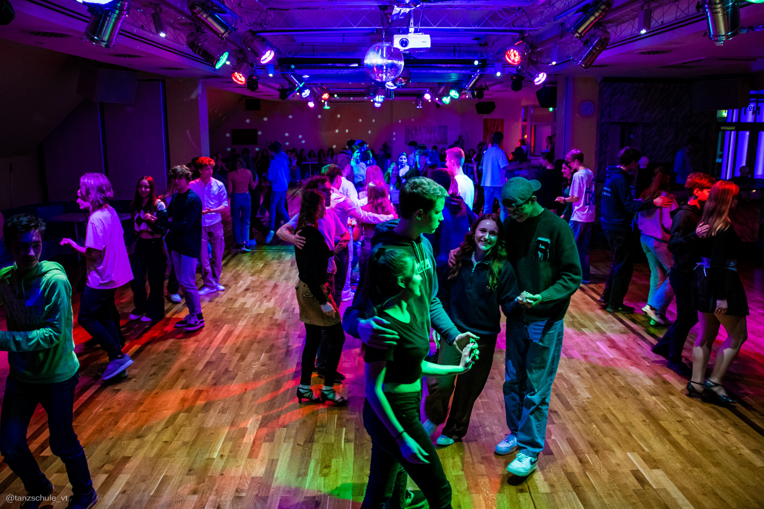 20230325 Ballcheck Tanzparty 3996